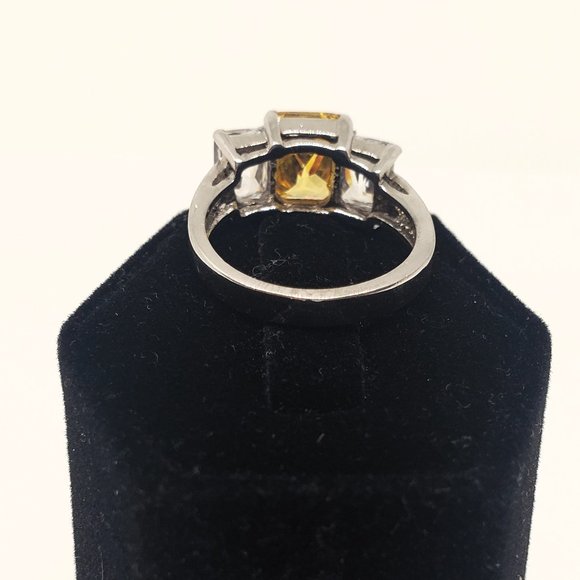 Simulated Yellow & Clear 3 Gemstone 925 FAS Sterling Silver Ring Size 7 - Picture 8 of 9